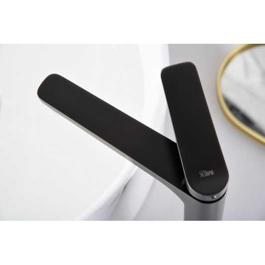Grifo de lavabo caño alto Nápoles black gun metal BDN047-3BGM 2
