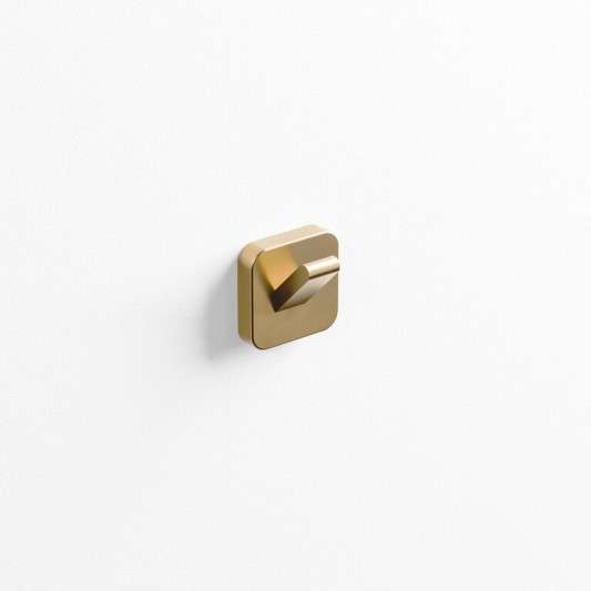 Percha Quadra oro cepillado PVD GME 4505OR